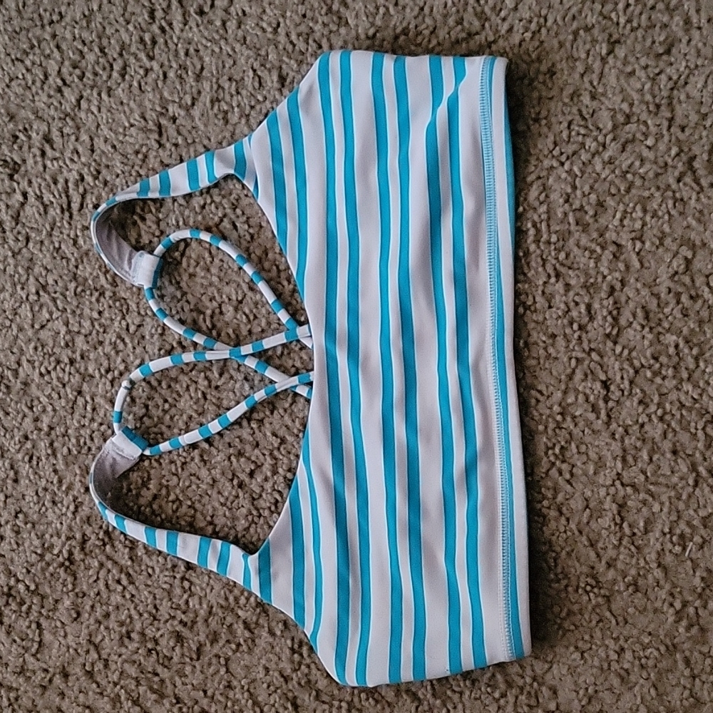 Lululemon bra